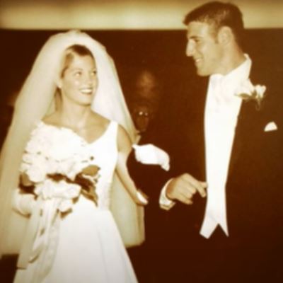 Carter Vrabel's parents Mike Vrabel and Jen Vrabel at their wedding